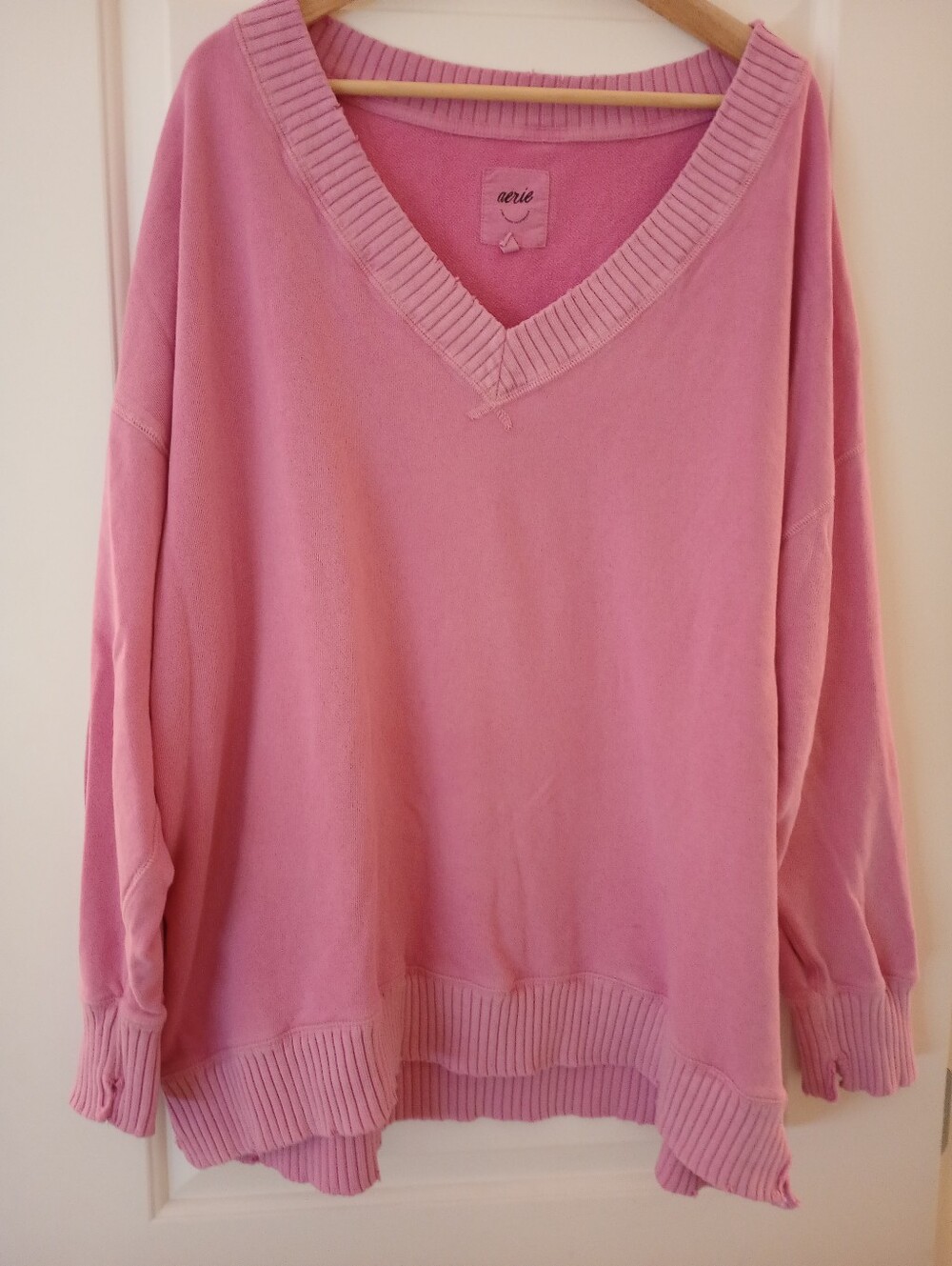 aerie | Oversized V-neck Distressed Bubble Gum Pink Sweatshirt | XL
